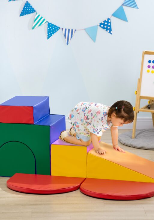 7-Piece Rearrangeable Toddler Climber for Creativity and Shape Discovery, Multicolored