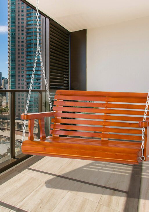 Porch Swing with Chains and Cupholders, 2 Person Wooden Patio Swing Chair, 440 lbs. Weight Capacity, for Garden, Poolside, Backyard, Brown