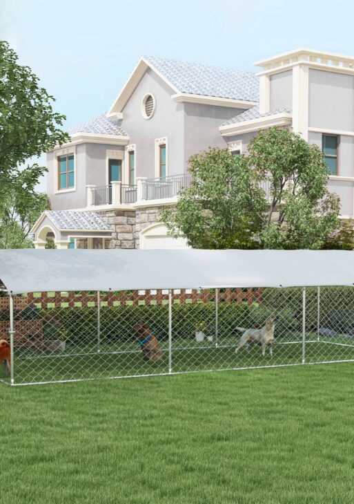 19.7' x 7.5' x 4.9' Outdoor Dog Kennel for Large-Sized Dogs with Waterproof UV Resistant Roof, Silver