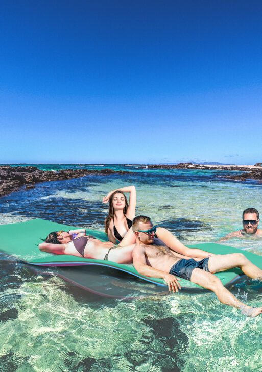 12' x 5' Lily Pad Floating Mat with Cup Holder Table, 3-Layer Portable Roll-Up Water Mat Float Dock for 2-3 People, on Lake, River, Beach, Swimming Pool, Green