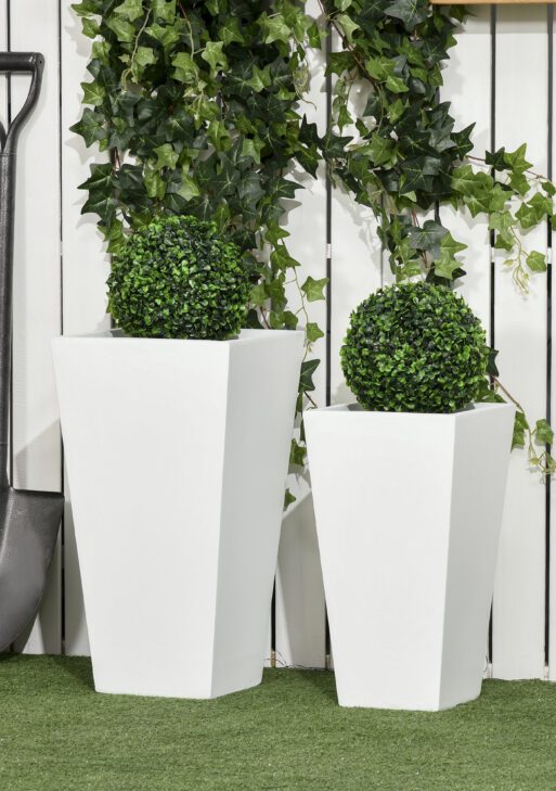 2-Pack Outdoor Planter Set, Flower Pots with Drainage Holes, Durable & Stackable Plant Pot, 22in & 18in, for Porch, Entryway, Patio, Yard, Garden, White