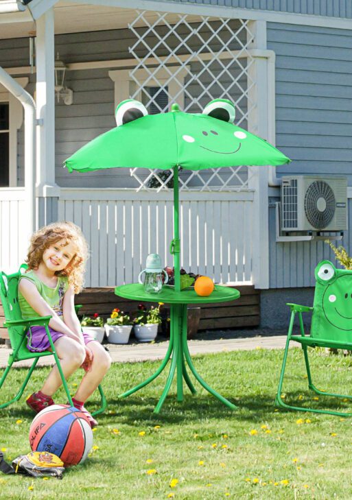 Folding Kids Table and Chair Set, Picnic Table with Frog Pattern Removable & Height Adjustable Sun Umbrella for Garden, Backyard, Green