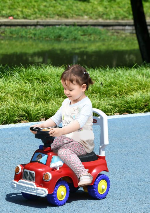 Toddler Ride on Fire Truck with Music, Horn, Under Seat Storage, for Kids 18-36 Months, Red