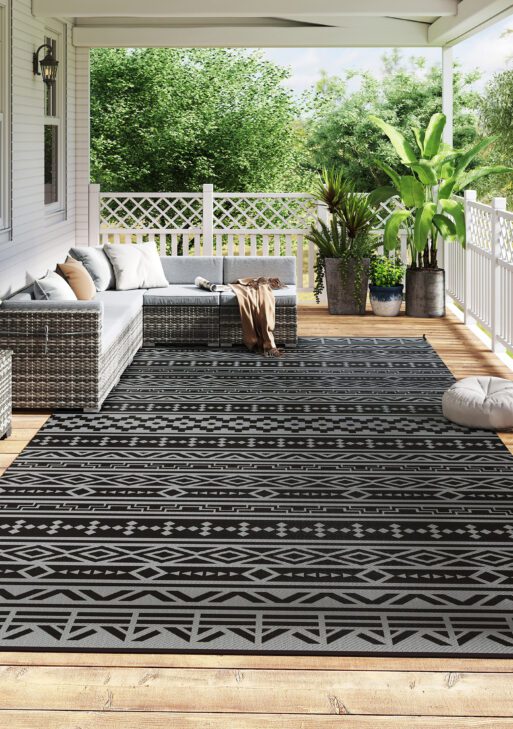 Reversible Outdoor Rug, Waterproof Plastic Straw with Carry Bag, 9' x 18', Black & Gray Geometric Wall
